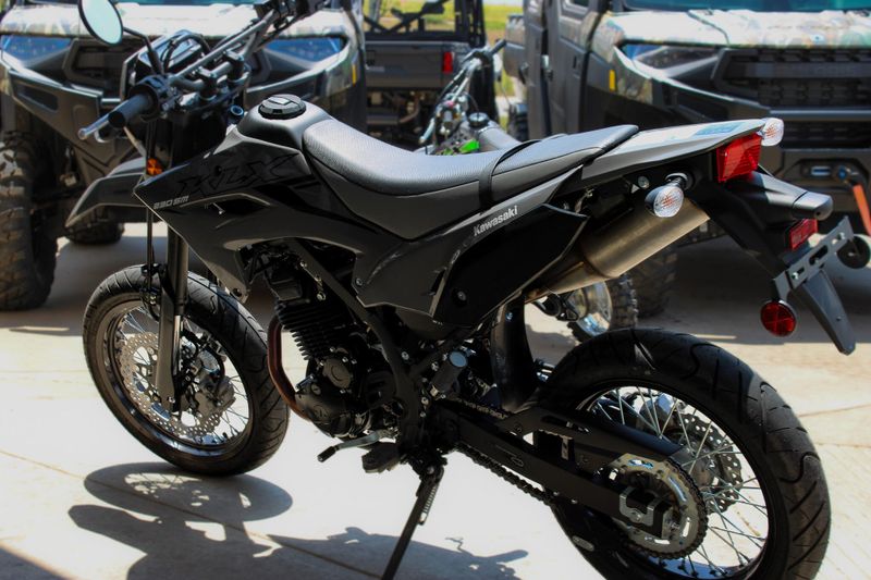 2025 Kawasaki KLX 230SM ABS BATTLE GRAY Image 16