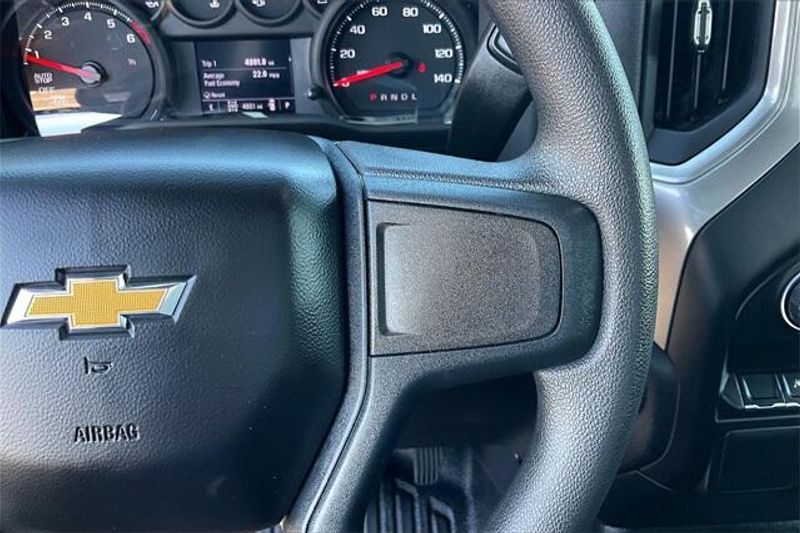 Used 2025 Chevrolet Silverado 1500 WTImage 17