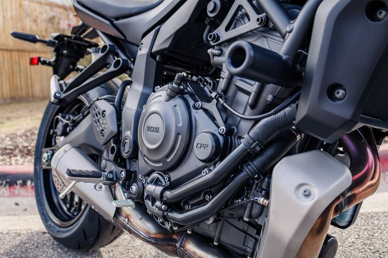 NEW 2025 YAMAHA MT07 Image 11
