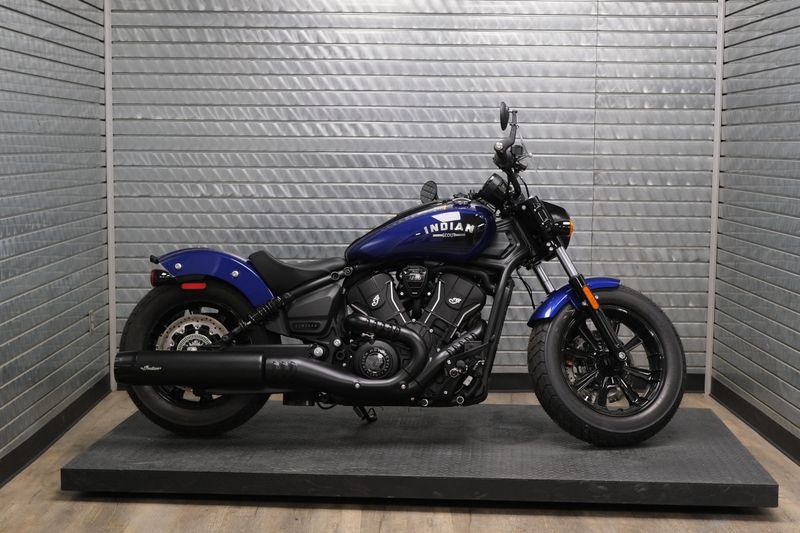 NEW 2025 INDIAN MOTORCYCLE SCOUT BOBBER LIMITED WITH TECH PACKAGE  Family PowerSports (877) 886-1997 familypowersports.com 