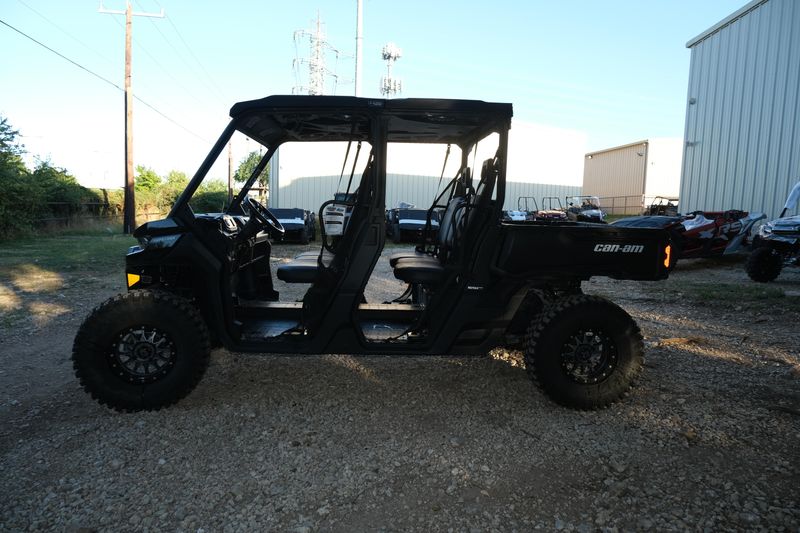 2024 Can-Am DEFENDER MAX DPS HD10 TIMELESS BLACKImage 11