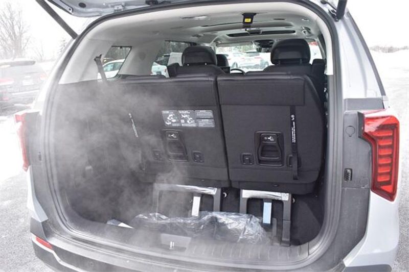 2025 Kia Carnival SX PrestigeImage 19