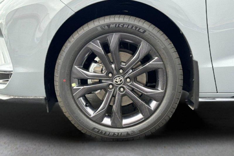 New 2026 Toyota Sienna XSEImage 32