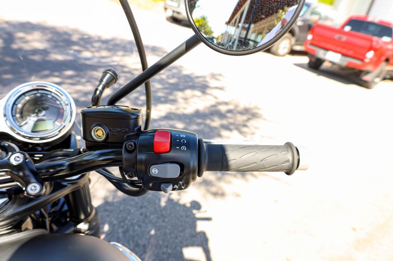 USED 2025 TRIUMPH BONNEVILLE T120 Image 21