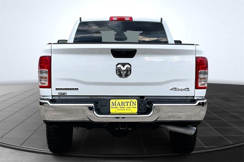 2024 Ram 2500 Big Horn photo 4