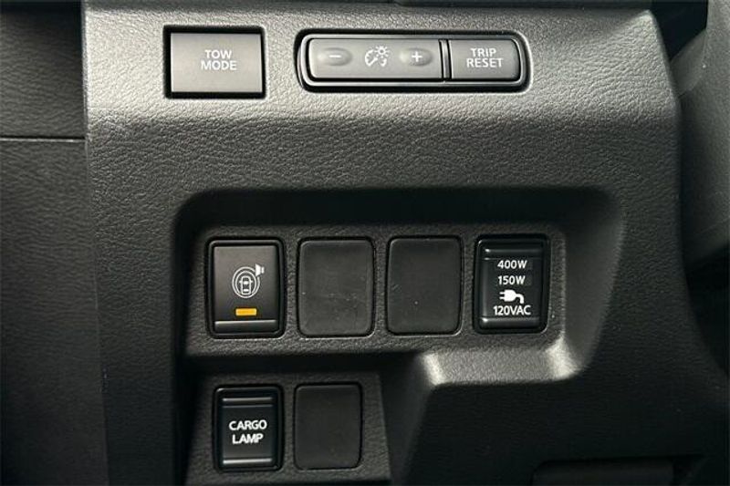 New 2025 Nissan Frontier SVImage 21