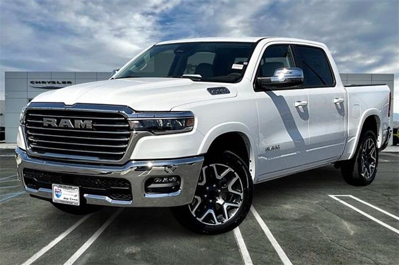 2025 RAM 1500 Laramie Crew Cab 4x4 5