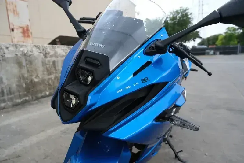 NEW 2026 SUZUKI GSX 8R Image 8