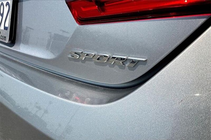 Used 2021 Honda Accord SportImage 7