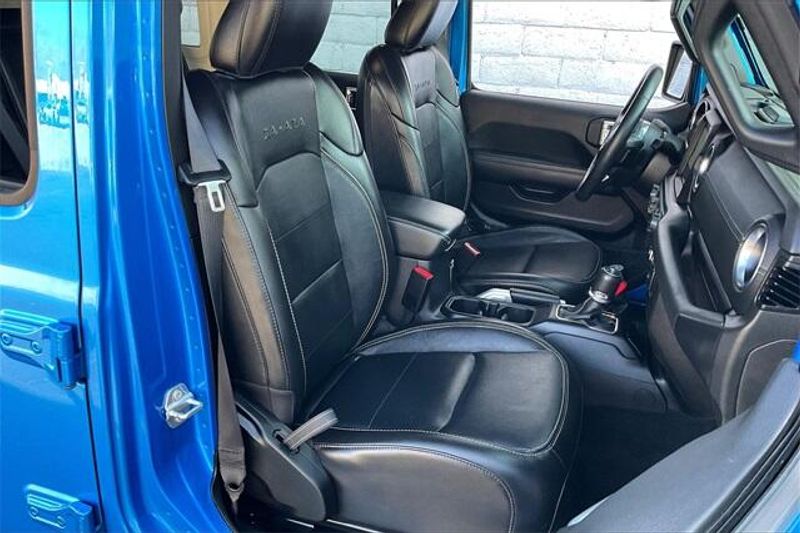 Used 2022 Jeep Wrangler 4xE Unlimited Sahara 4xeImage 6