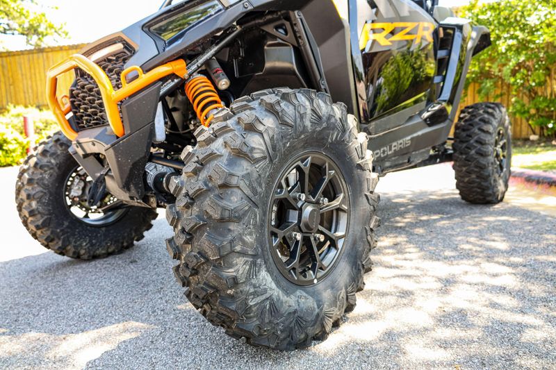 2024 Polaris RZR XP 1000 ULTIMATE MATTE TITANIUM AND ONYX BLACK Image 26