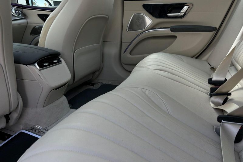 2022 Mercedes-Benz EQS 450Image 13