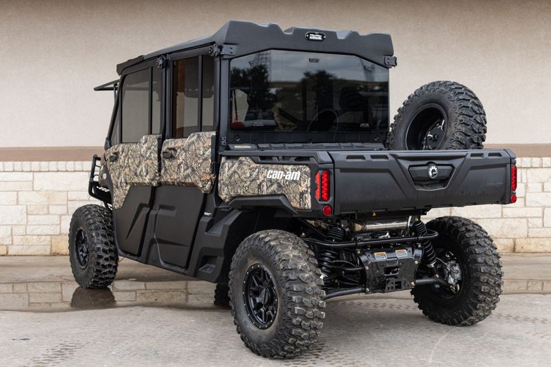2023 CAN-AM Defender MAX Limited HD10Image 5