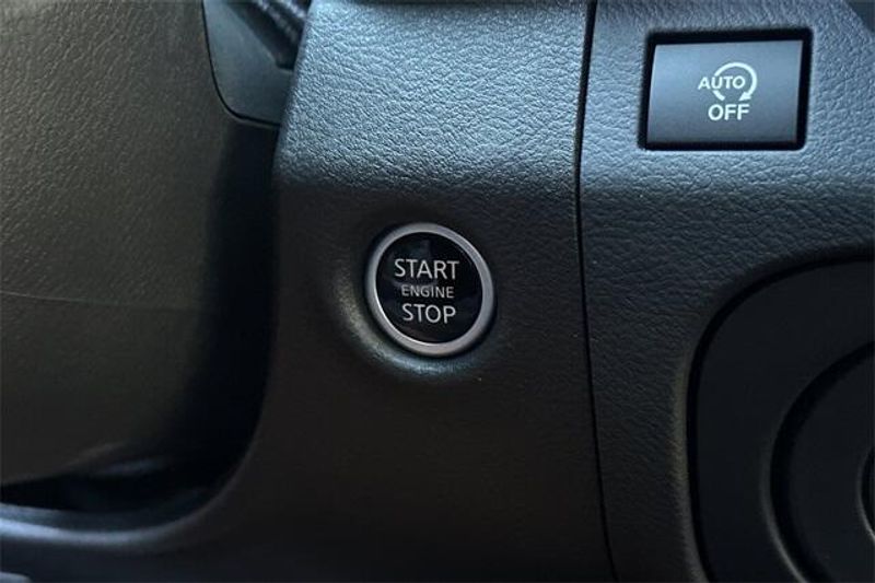 New 2025 Nissan Frontier PRO-XImage 21