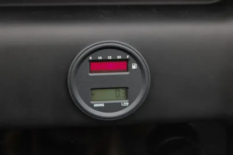 NEW 2026 KAWASAKI MULE 4010 TRANS 4X4 Image 12