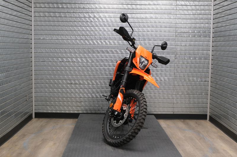 NEW 2026 KTM 390 ENDURO R Image 8