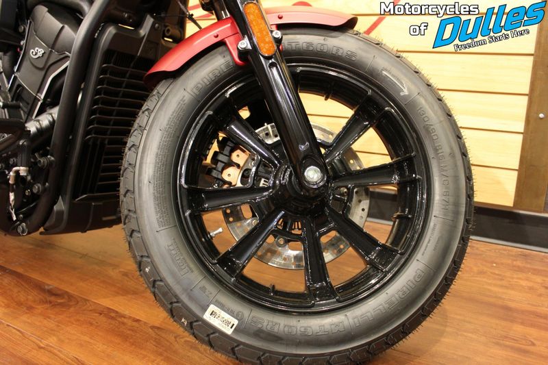 2025 Indian Motorcycle Scout Bobber Ltd w/ Tech Pkg Image 15