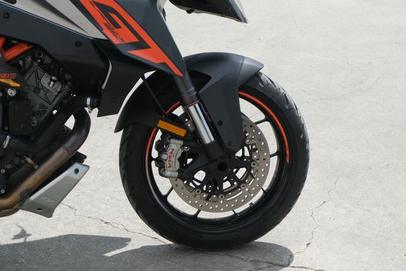2016 KTM 1290 SUPER DUKE GREY AND ORANGE Image 14