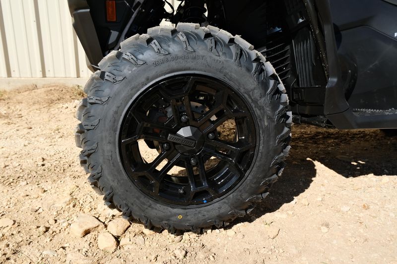 NEW 2026 CAN-AM OUTLANDER MAX DPS 1000R Image 20