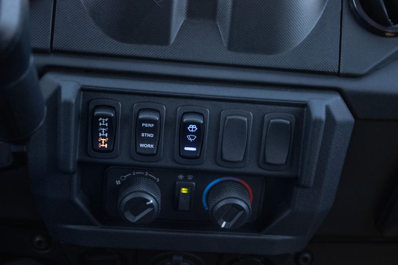 NEW 2026 POLARIS RANGER CREW XP 1000 NORTHSTAR EDITION PREMIUM Image 22