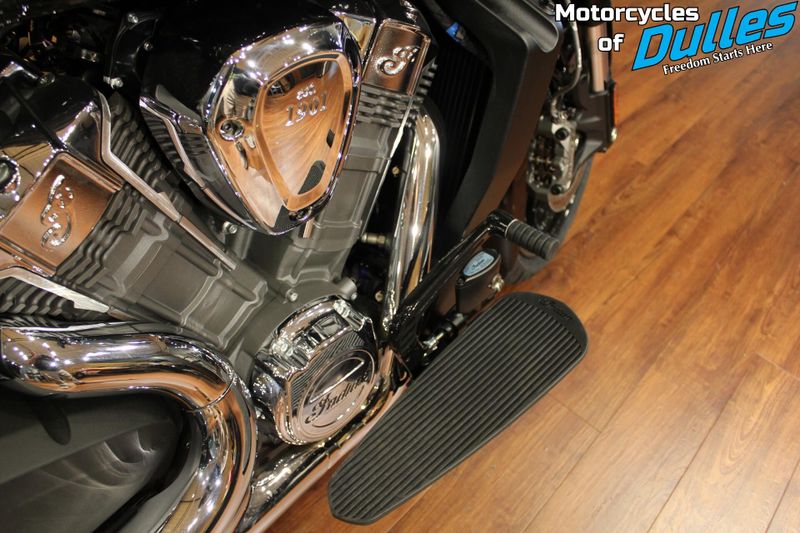 New 2024 Indian Motorcycle Challenger Image 17