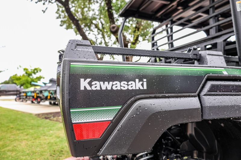 2026 Kawasaki MULE PROFXT 1000 LE METALLIC ONYX BLACK Image 10