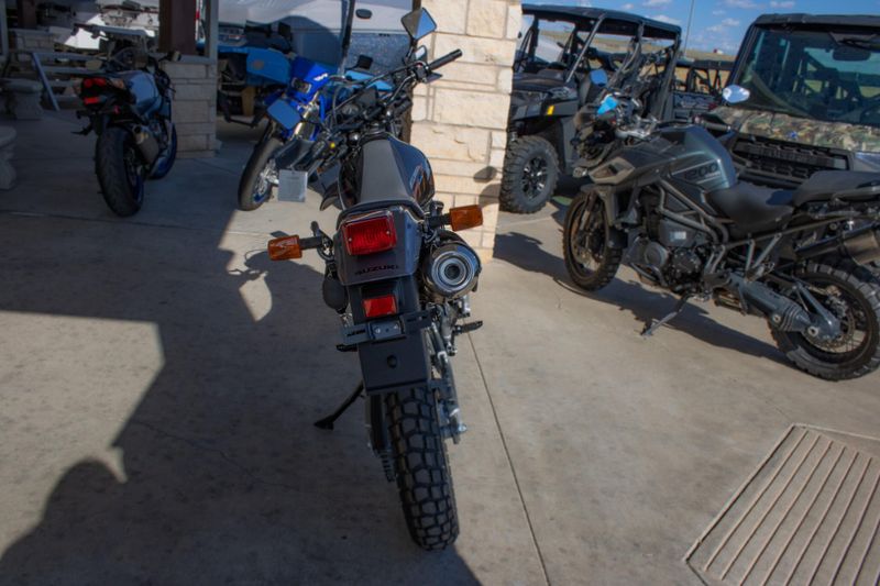 NEW 2026 SUZUKI DR650S Image 2