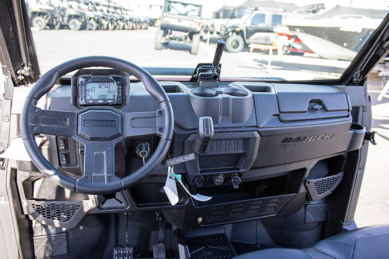 NEW 2026 POLARIS RANGER CREW 1000 PREMIUM Image 22
