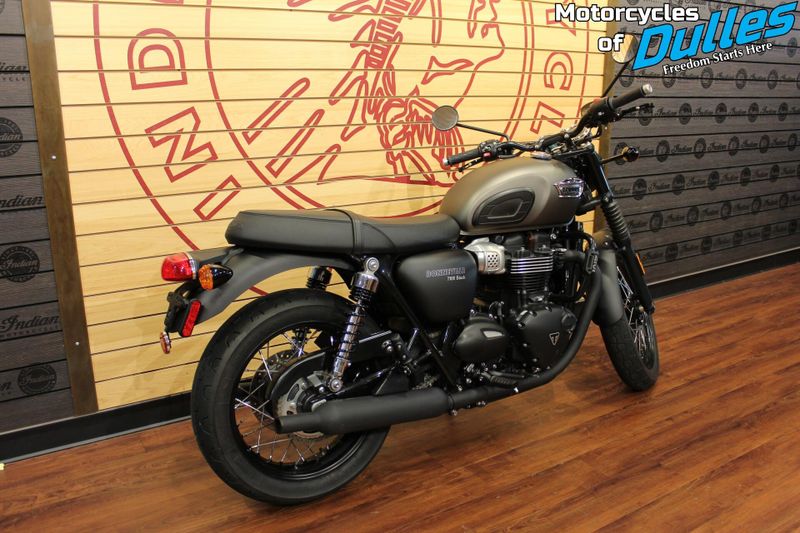 2020 Triumph T100 Image 8