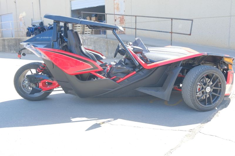 Used 2019 Polaris SLINGSHOT SLR RED PEARL Image 2