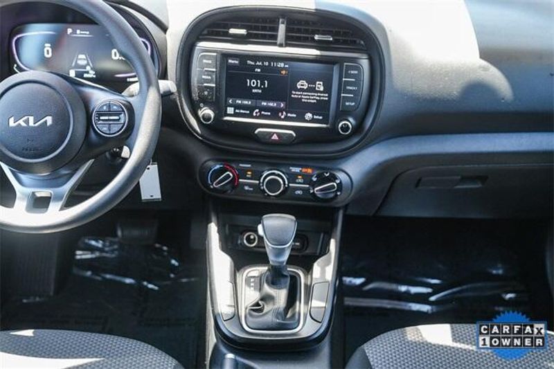Used 2023 Kia Soul LXImage 14
