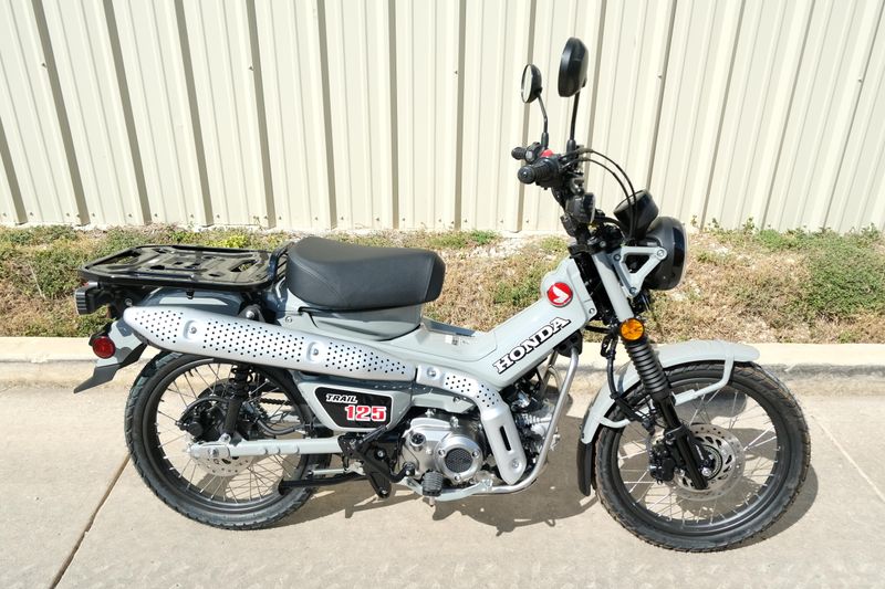 NEW 2025 HONDA TRAIL 125 Image 2