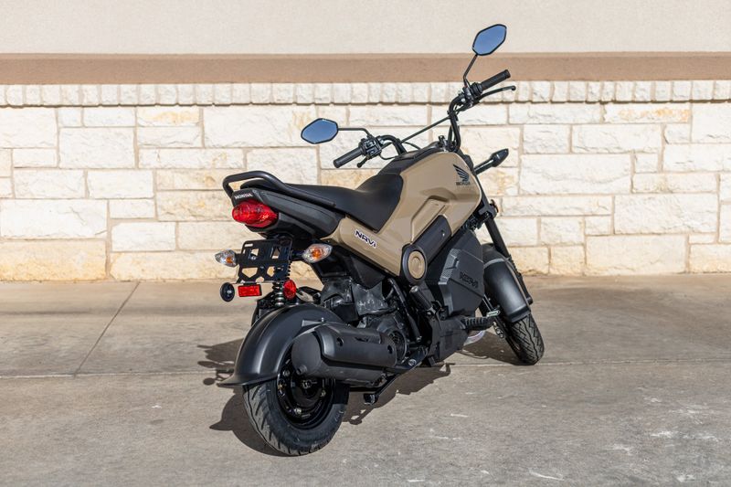 2023 Honda NAVI NUT BROWNImage 3