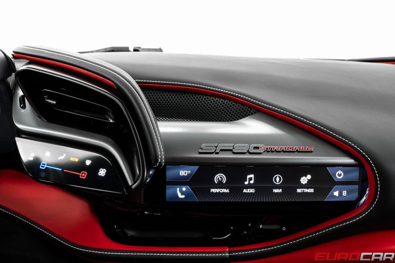 2022 Ferrari SF90 Stradale *CARBON STEERING WHEEL * FRONT PPF*Image 30