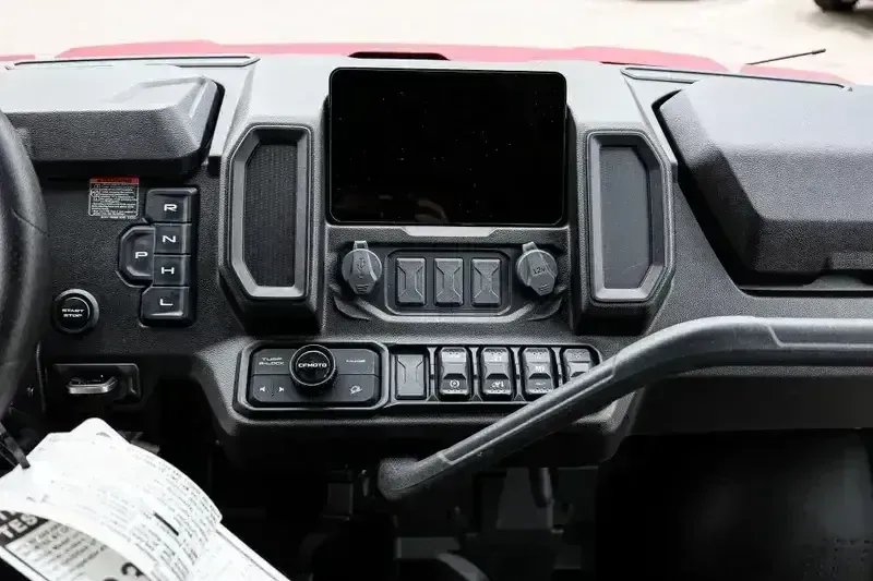 NEW 2026 CFMOTO UFORCE U10 XL PRO Image 11