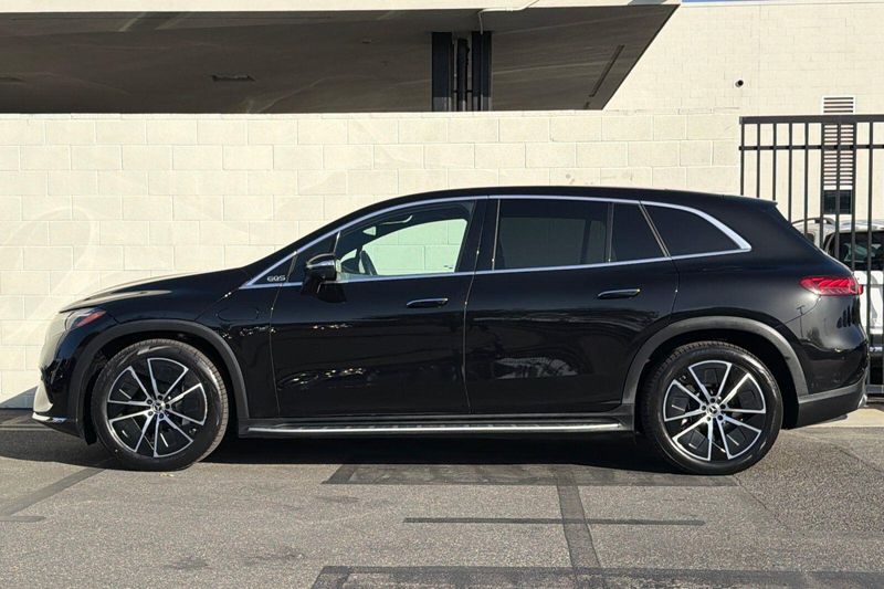 Used 2023 Mercedes-Benz EQS 450Image 7