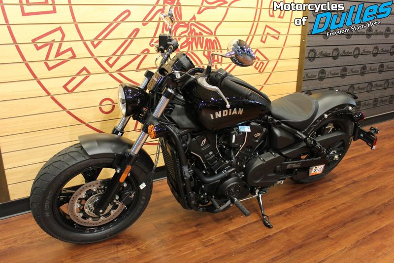 New 2025 Indian Motorcycle Scout Sixty Bobber Image 4