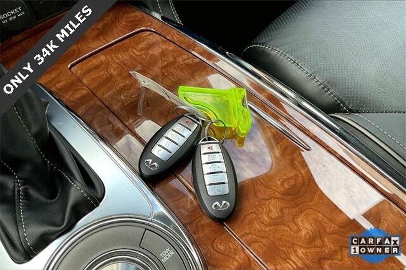 Used 2018 INFINITI QX80 BaseImage 11