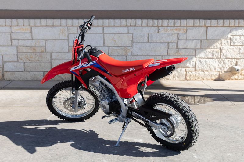 2025 Honda CRF125F REDImage 5