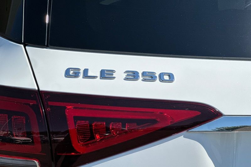 2021 Mercedes-Benz GLE 350Image 24