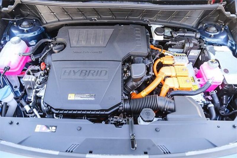 New 2025 Kia Niro SXImage 27