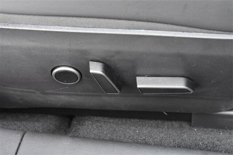 Used 2021 Tesla Model 3 PerformanceImage 12