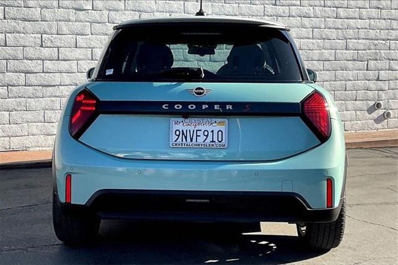 2025 Mini Cooper 2 Door Hardtop S photo 3