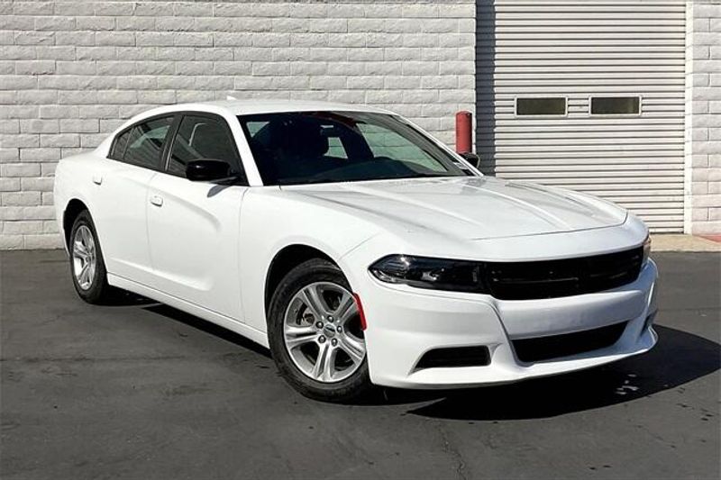 2023 Dodge Charger SXTImage 2