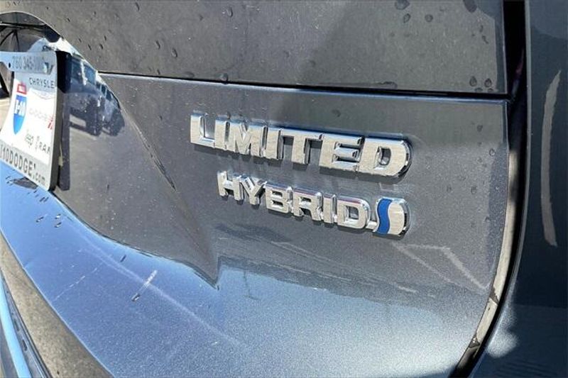 Used 2022 Toyota Venza LimitedImage 7