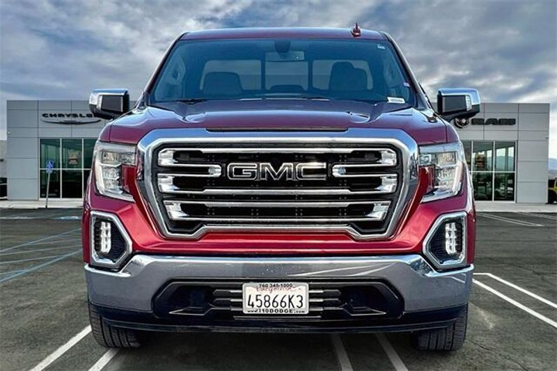 2020 GMC Sierra 1500 SLTImage 2