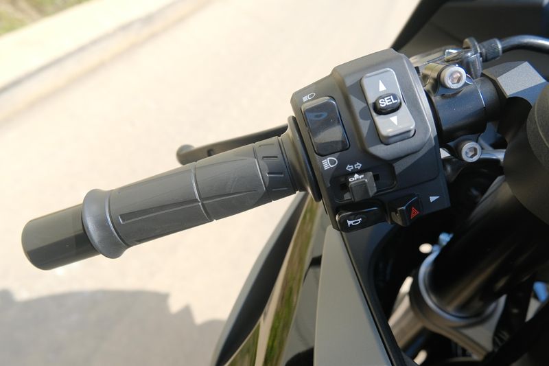 NEW 2026 KAWASAKI NINJA ZX6R Image 18