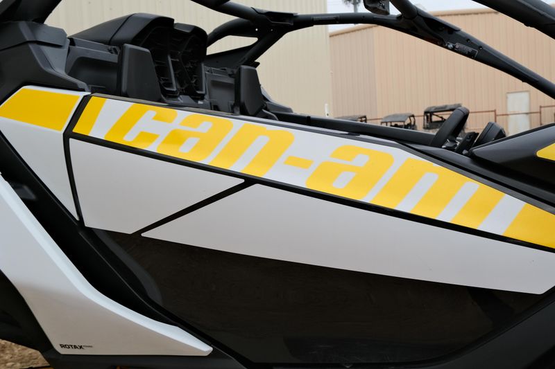 USED 2024 CAN-AM MAVERICK R 999T DCT Image 11