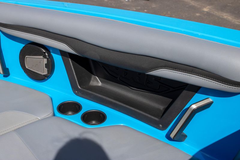 USED 2024 AXIS TSERIES T250 Image 27