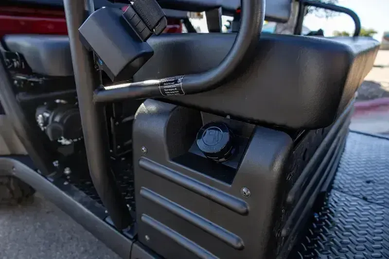 NEW 2026 KAWASAKI MULE 4010 TRANS4X4 Image 7